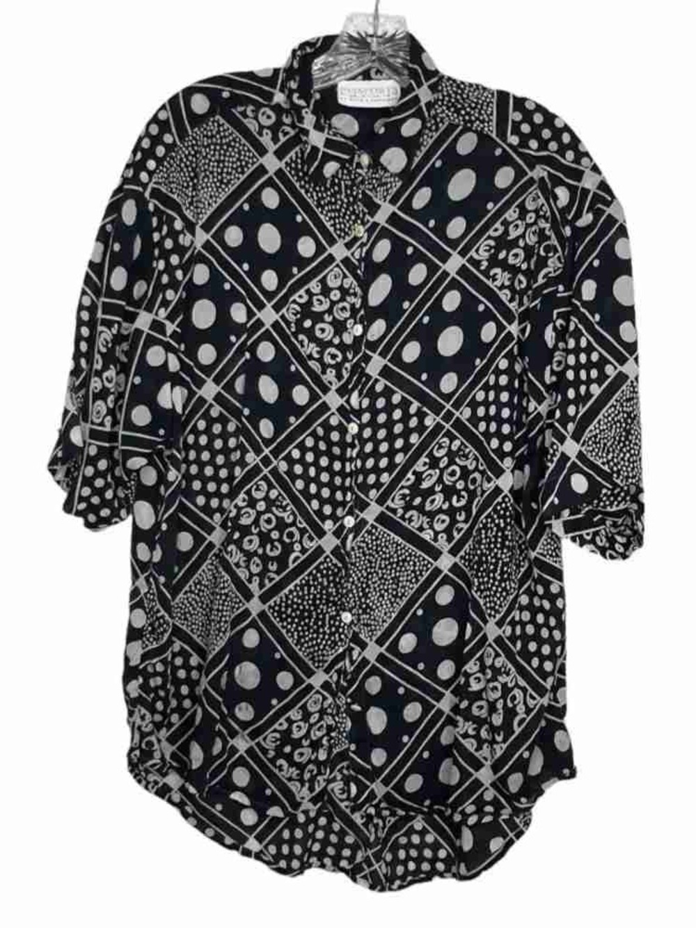 Black & White Geometric Button-Front Women's Top